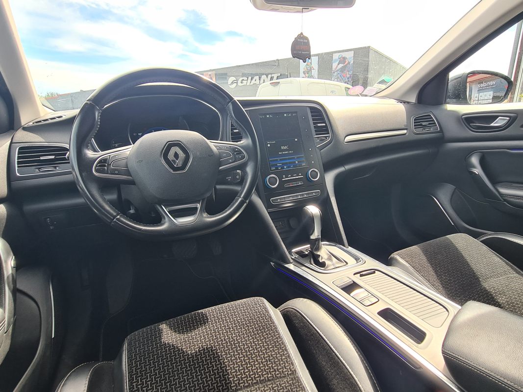 Renault Megane Estate — 23