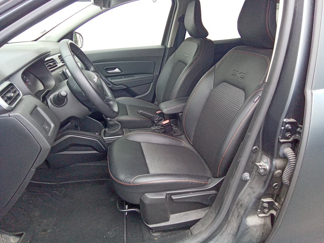 Dacia Duster — 18