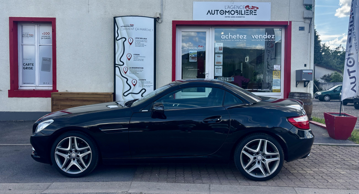 Mercedes SLK — 10