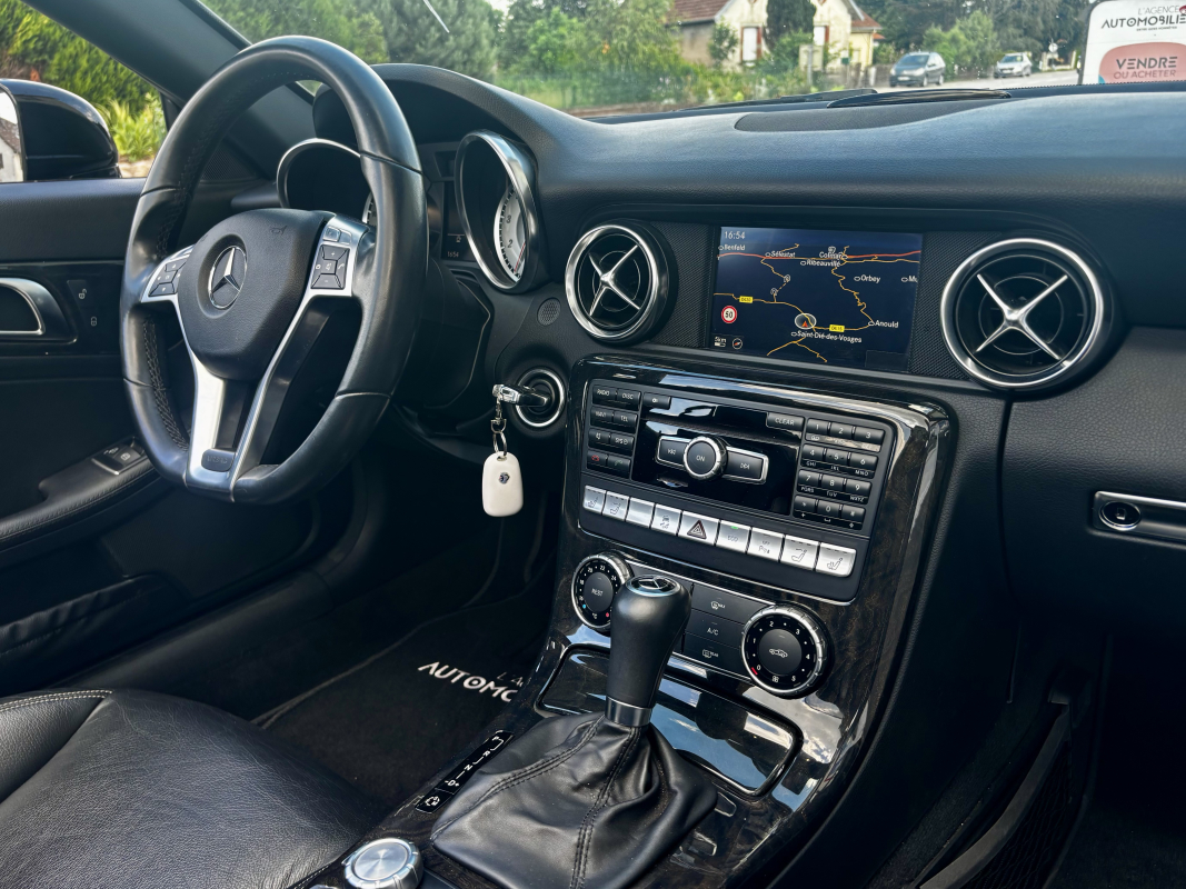 Mercedes SLK — 22
