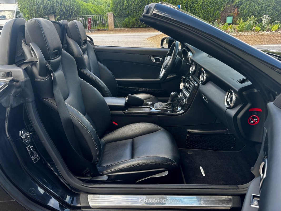 Mercedes SLK — 18