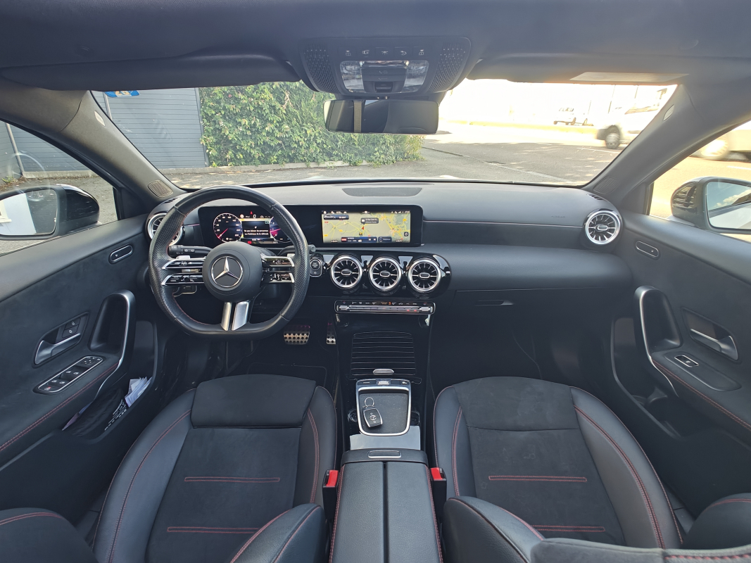 Mercedes Classe A — 17
