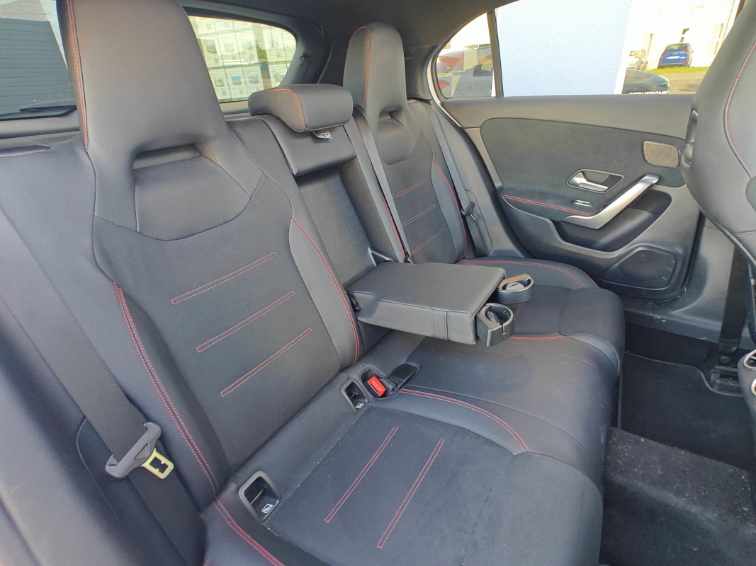 Mercedes Classe A — 14