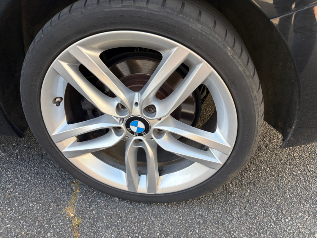 Bmw Série 1 — 24
