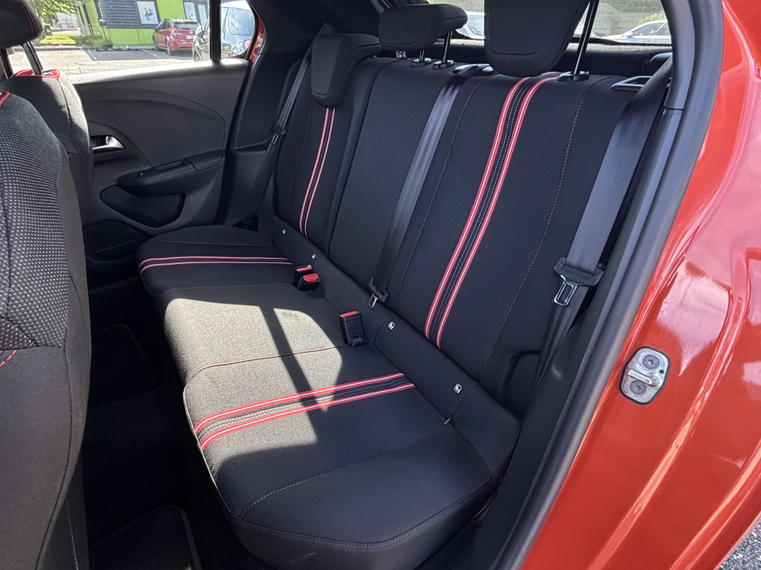 Opel Corsa — 12