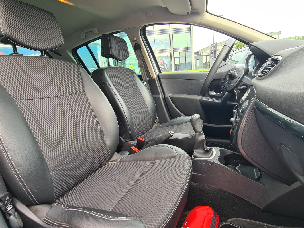 Renault Clio — 27