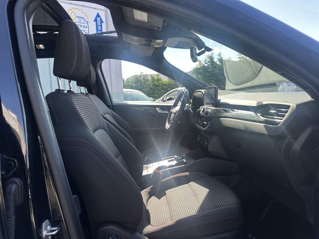 Ford Kuga — 10