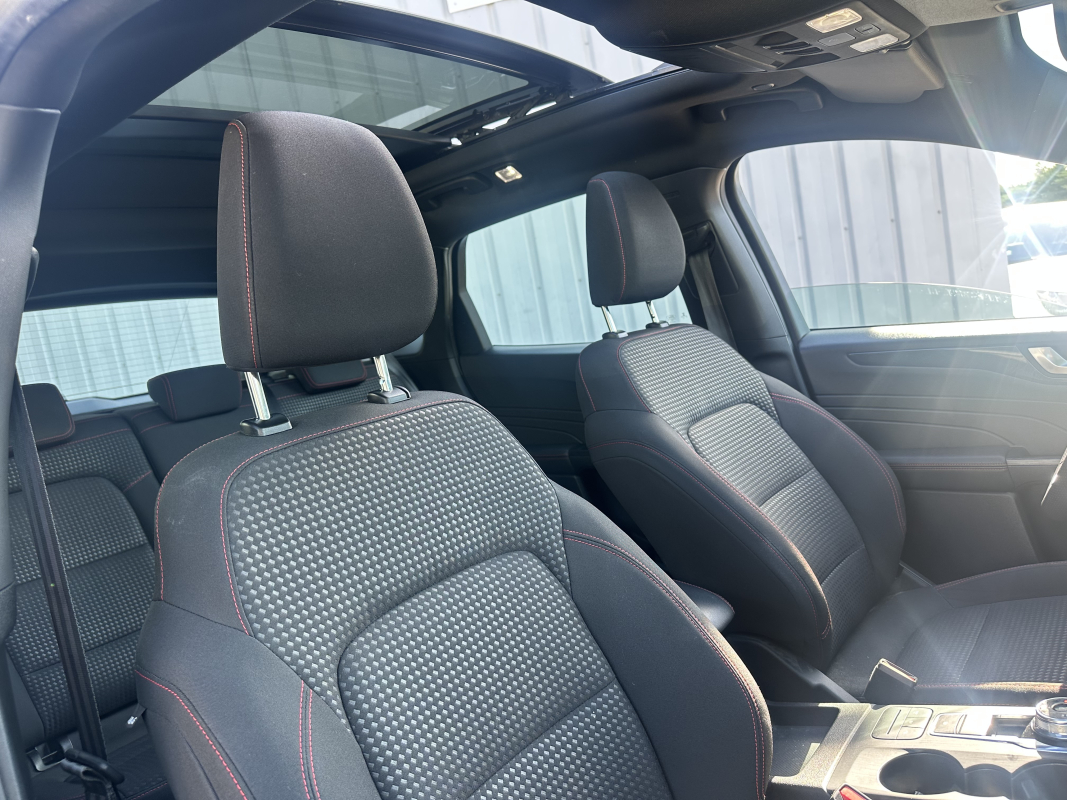 Ford Kuga — 11