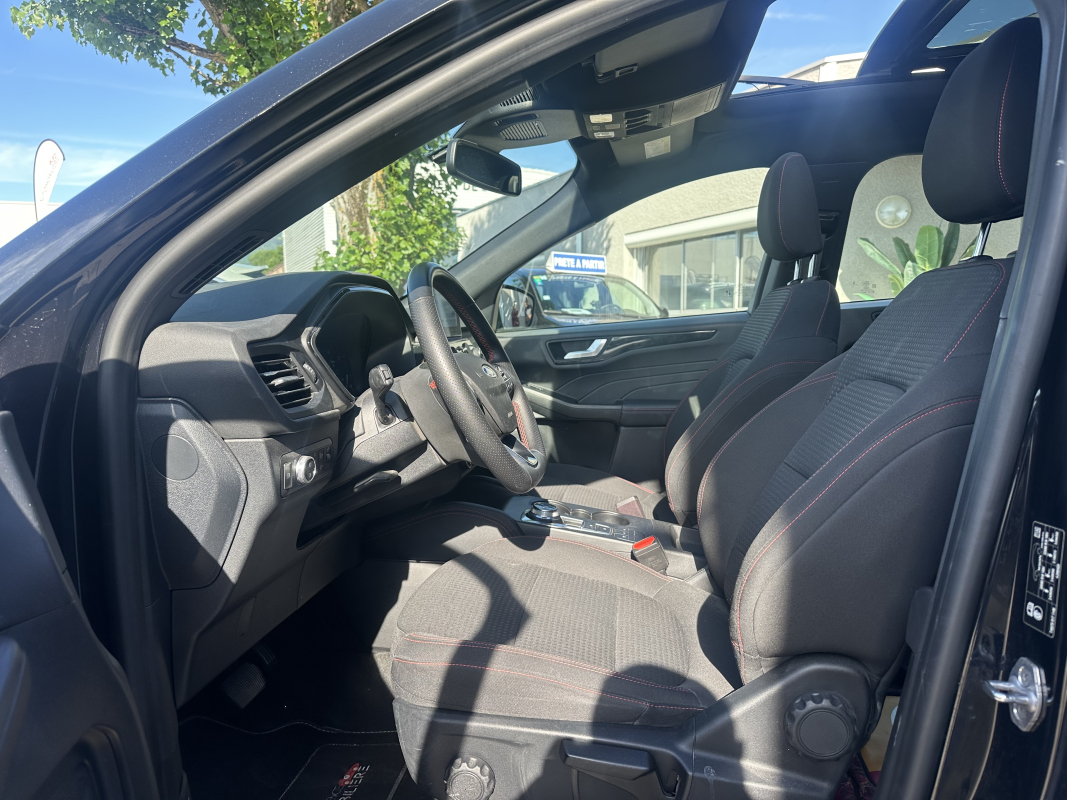 Ford Kuga — 15