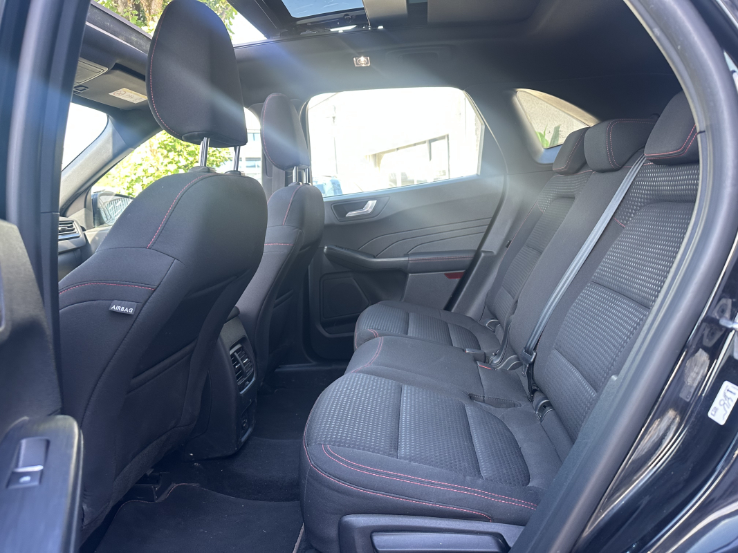 Ford Kuga — 14