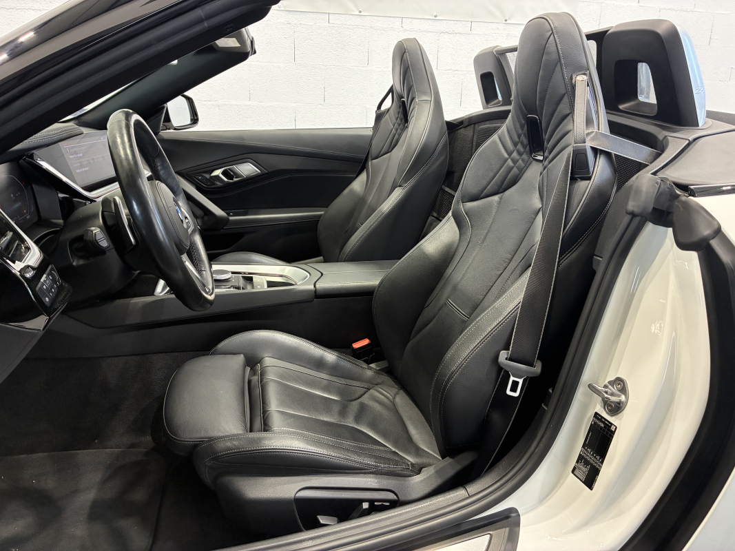 Bmw Z4 Roadster — 11
