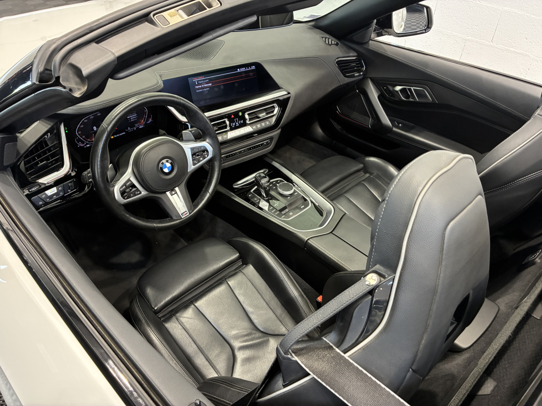 Bmw Z4 Roadster — 16