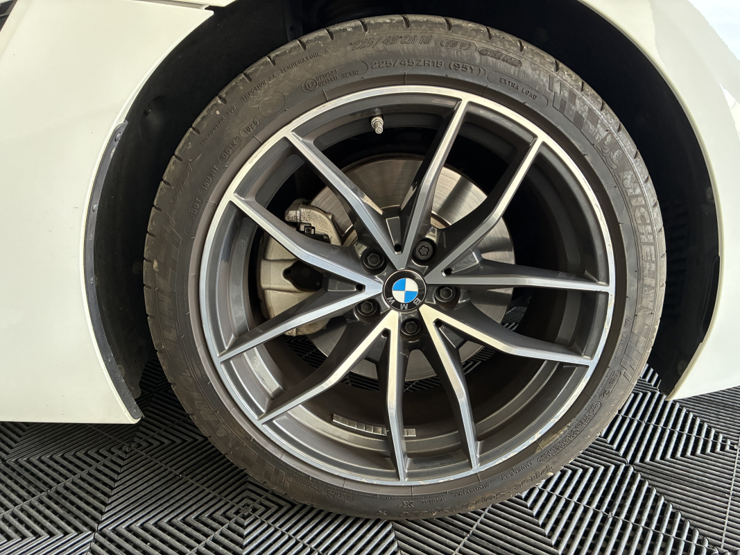 Bmw Z4 Roadster — 38