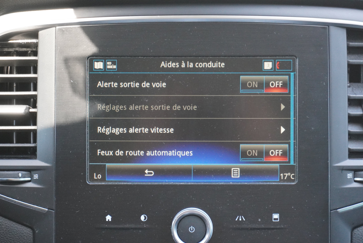 Renault Megane — 17