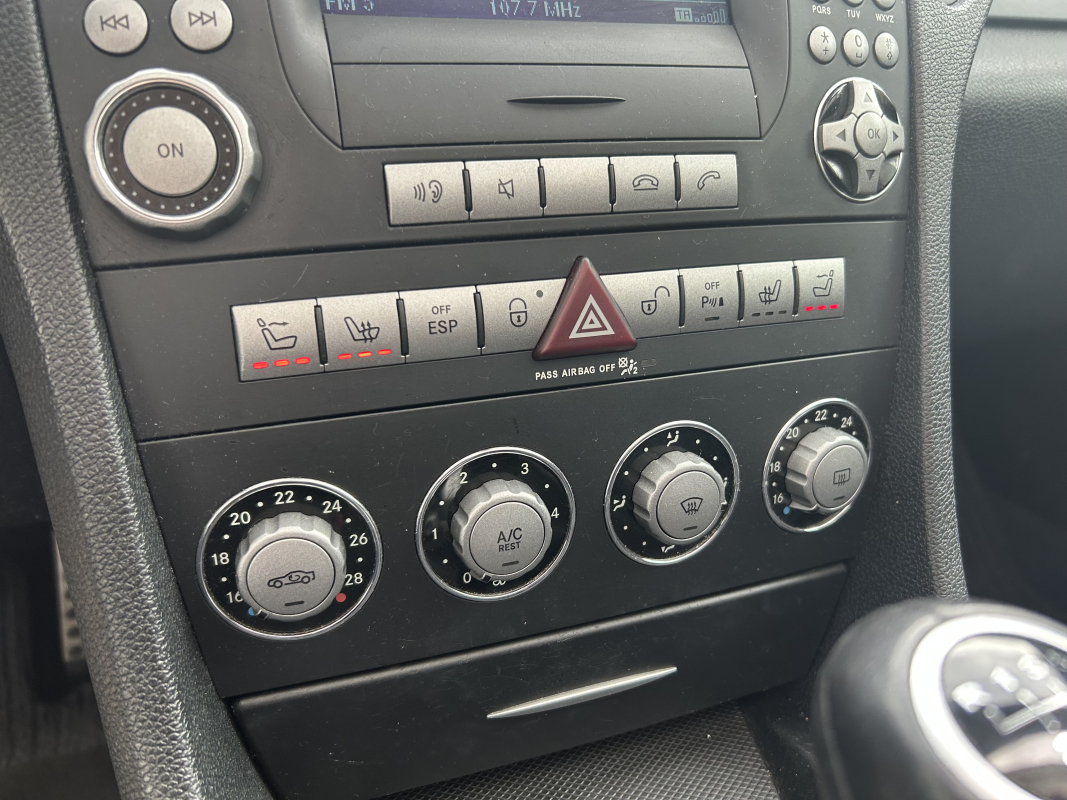 Mercedes SLK — 26