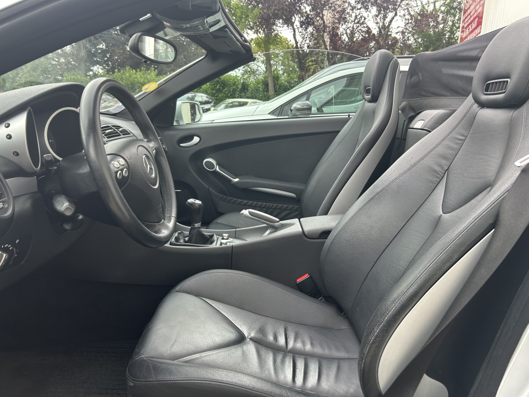 Mercedes SLK — 18