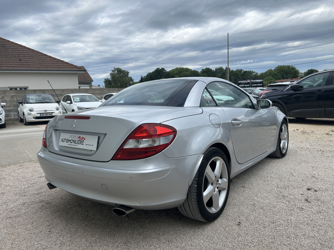 Mercedes SLK — 11