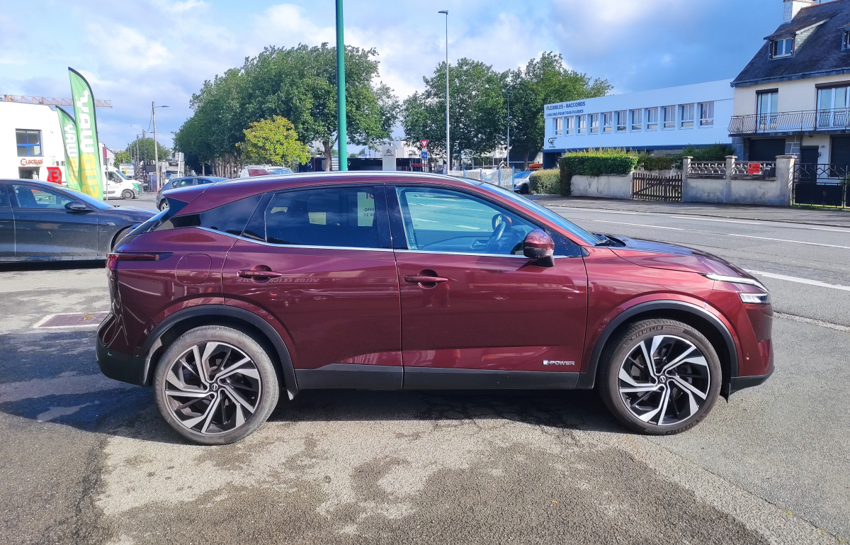 Nissan Qashqai — 6