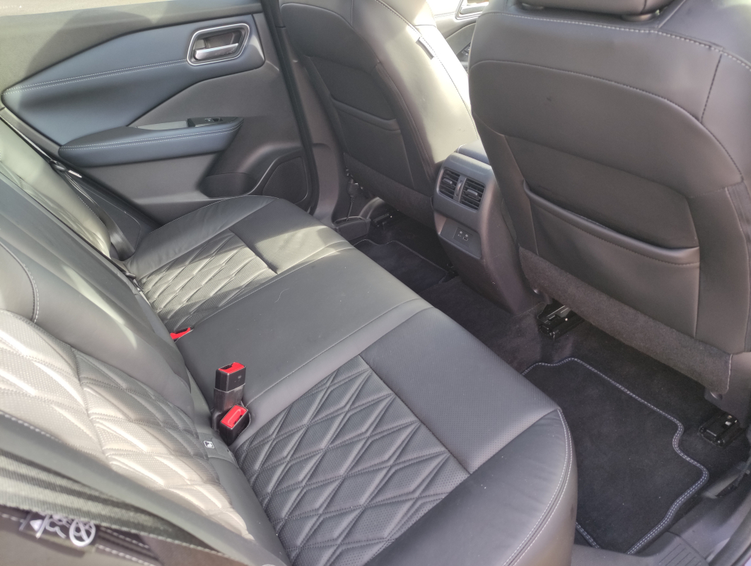 Nissan Qashqai — 19