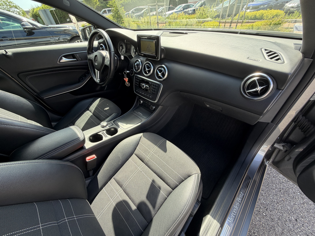 Mercedes Classe A — 11