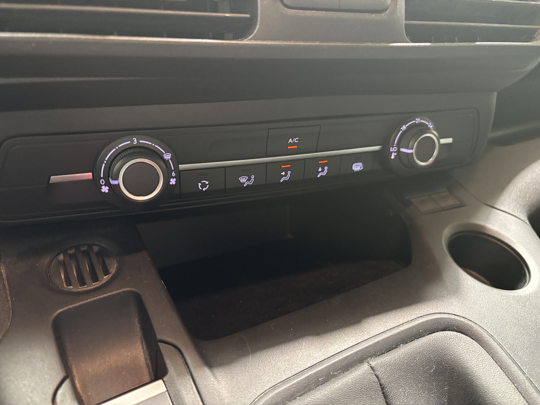 Peugeot Partner — 18