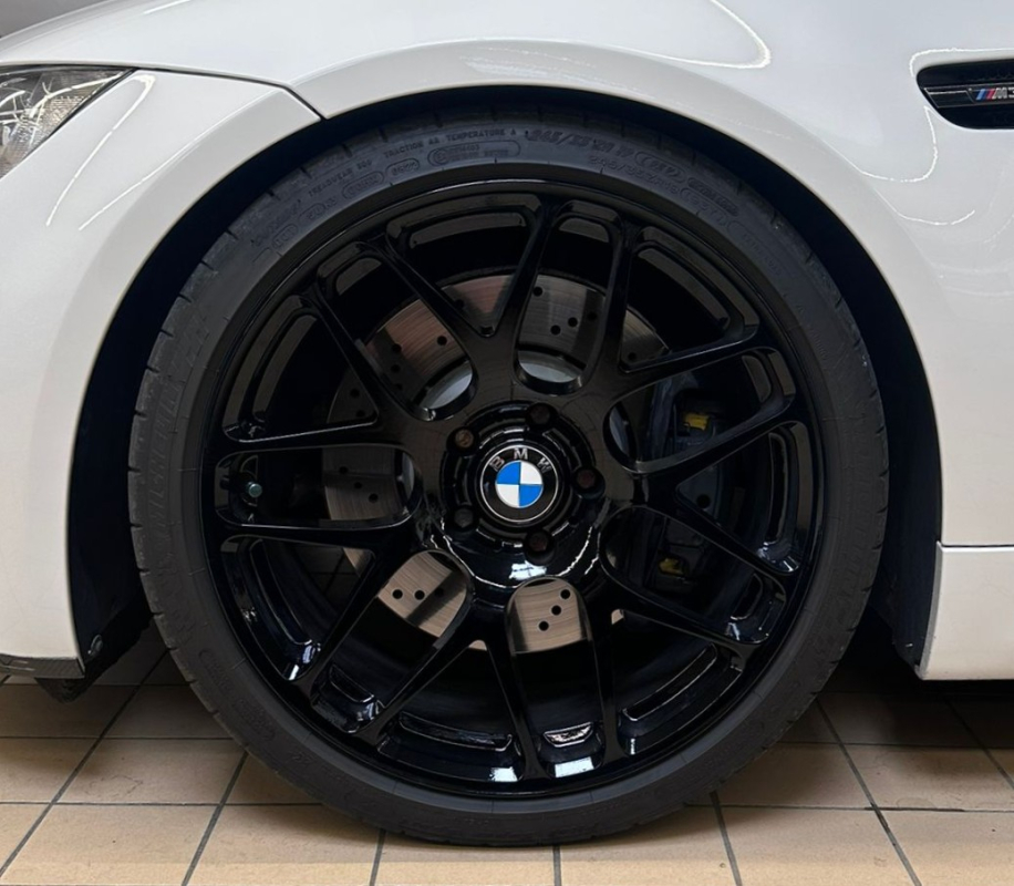Bmw M3 — 32