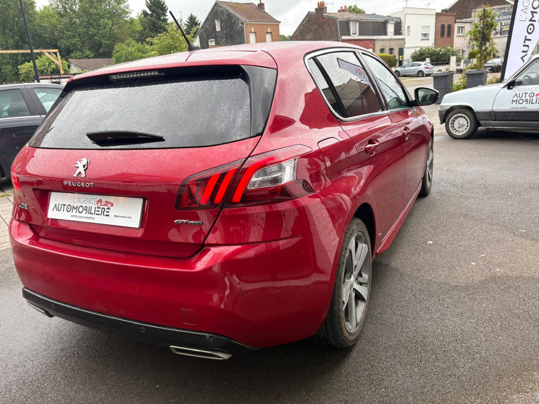 Peugeot 308 — 6