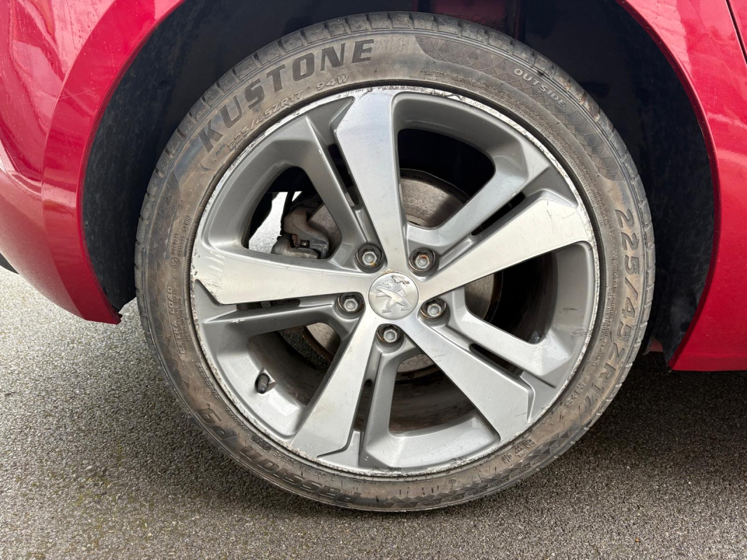 Peugeot 308 — 29