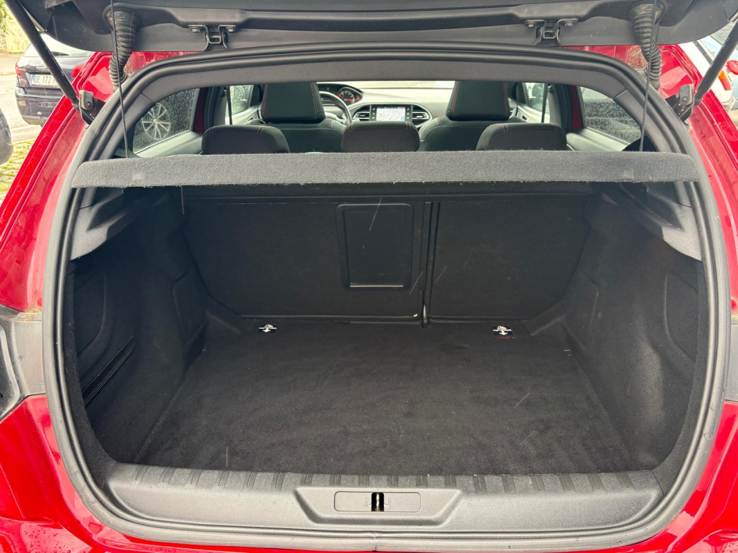 Peugeot 308 — 17