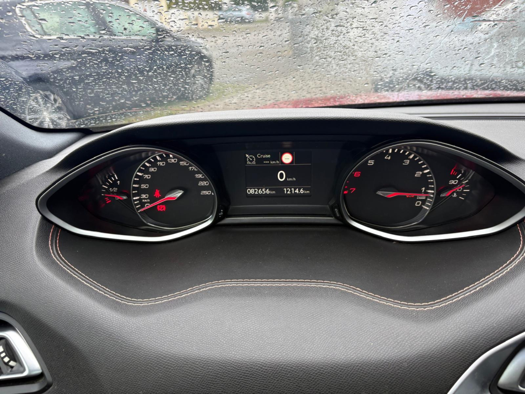 Peugeot 308 — 26
