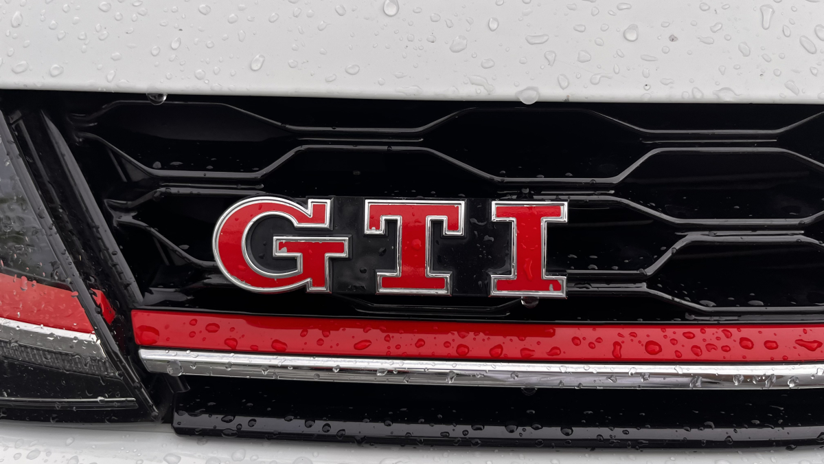 Volkswagen Golf — 34