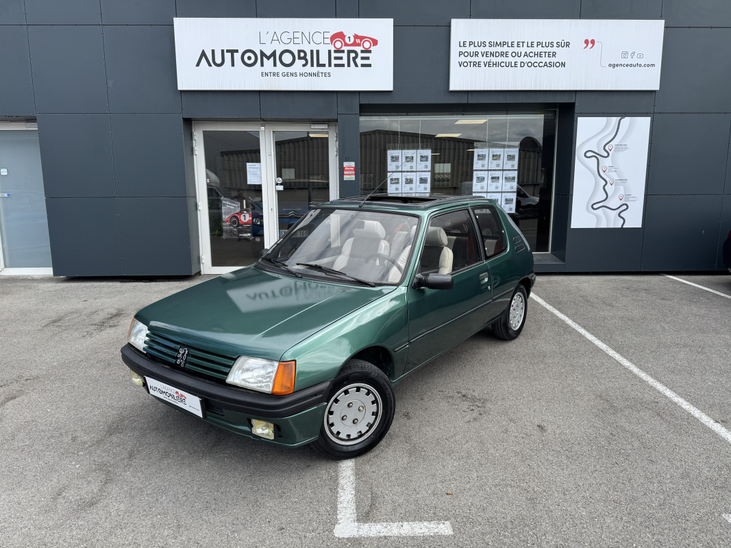 Peugeot 205
