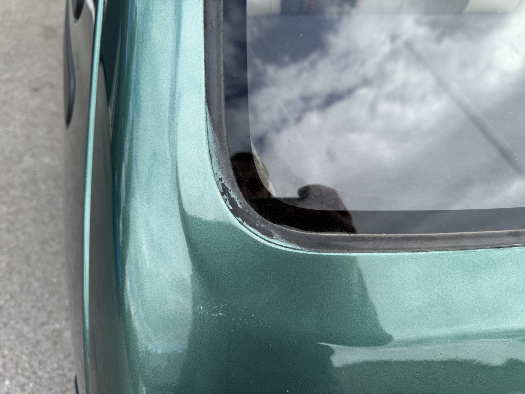Peugeot 205 — 31