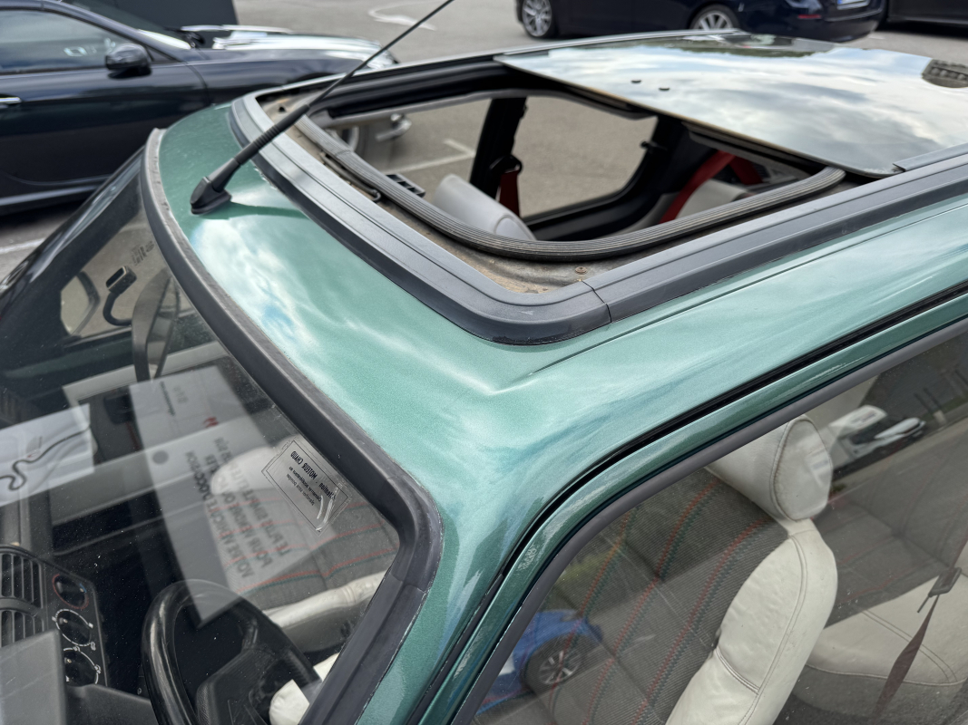 Peugeot 205 — 11