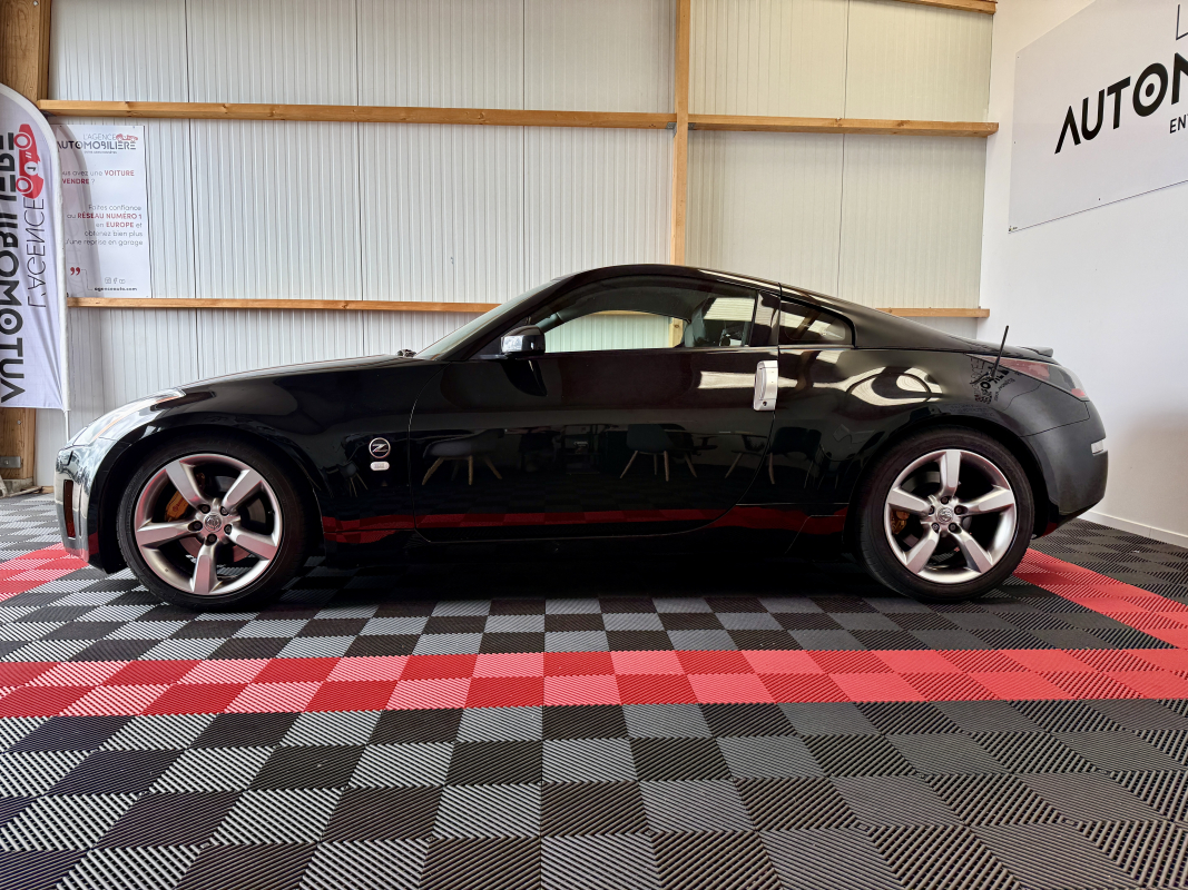 Nissan 350Z — 8