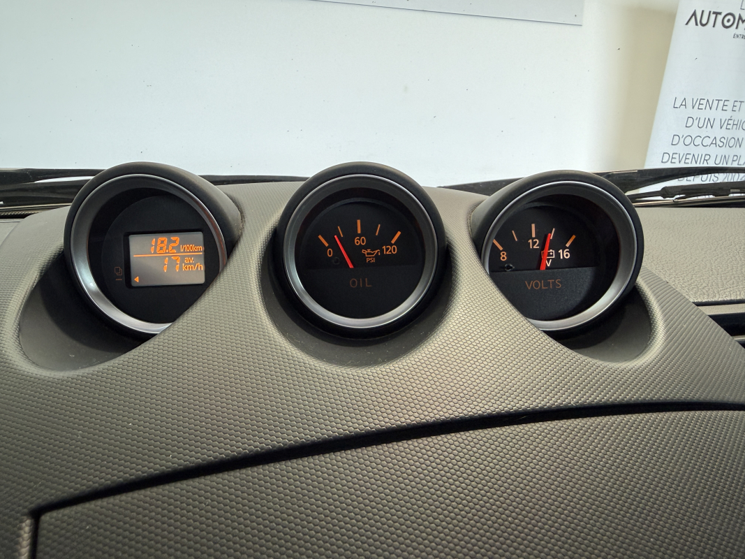 Nissan 350Z — 16