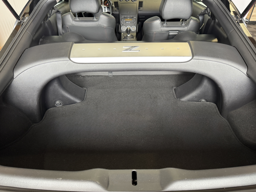 Nissan 350Z — 14