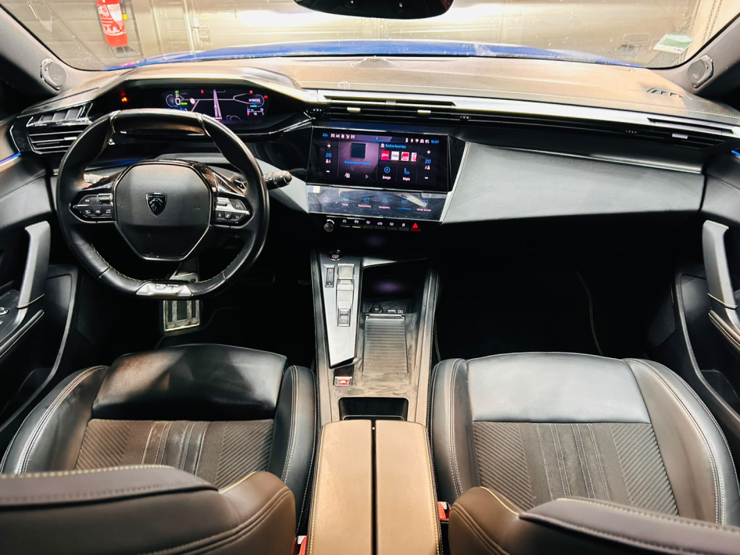 Peugeot 308 — 11