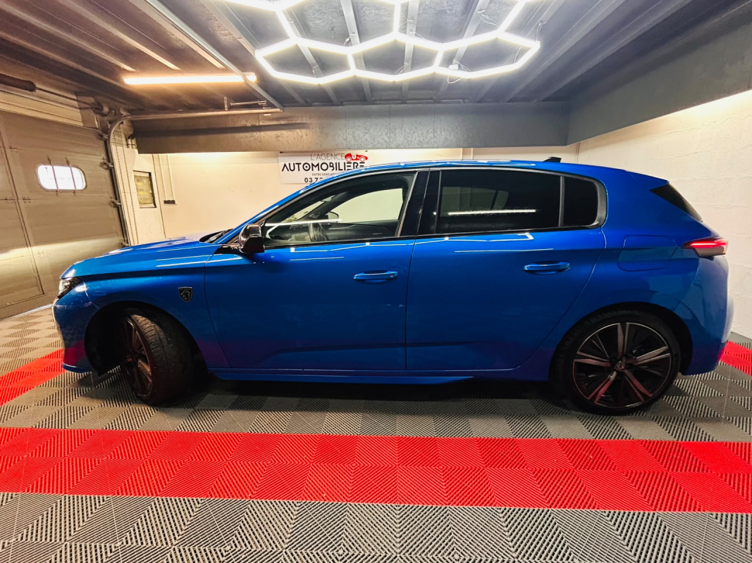 Peugeot 308 — 8