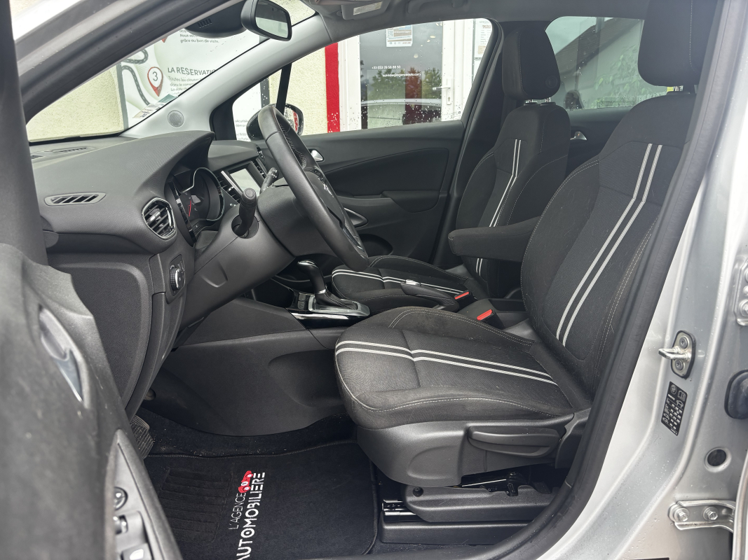 Opel Crossland — 12