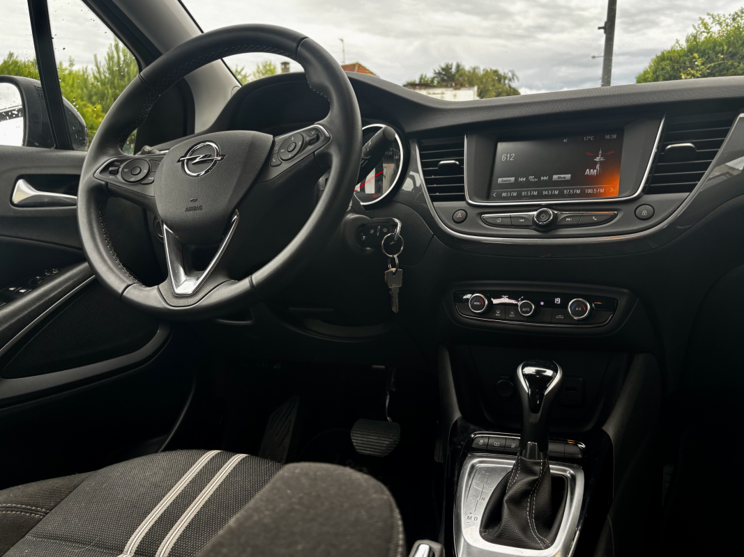 Opel Crossland — 26