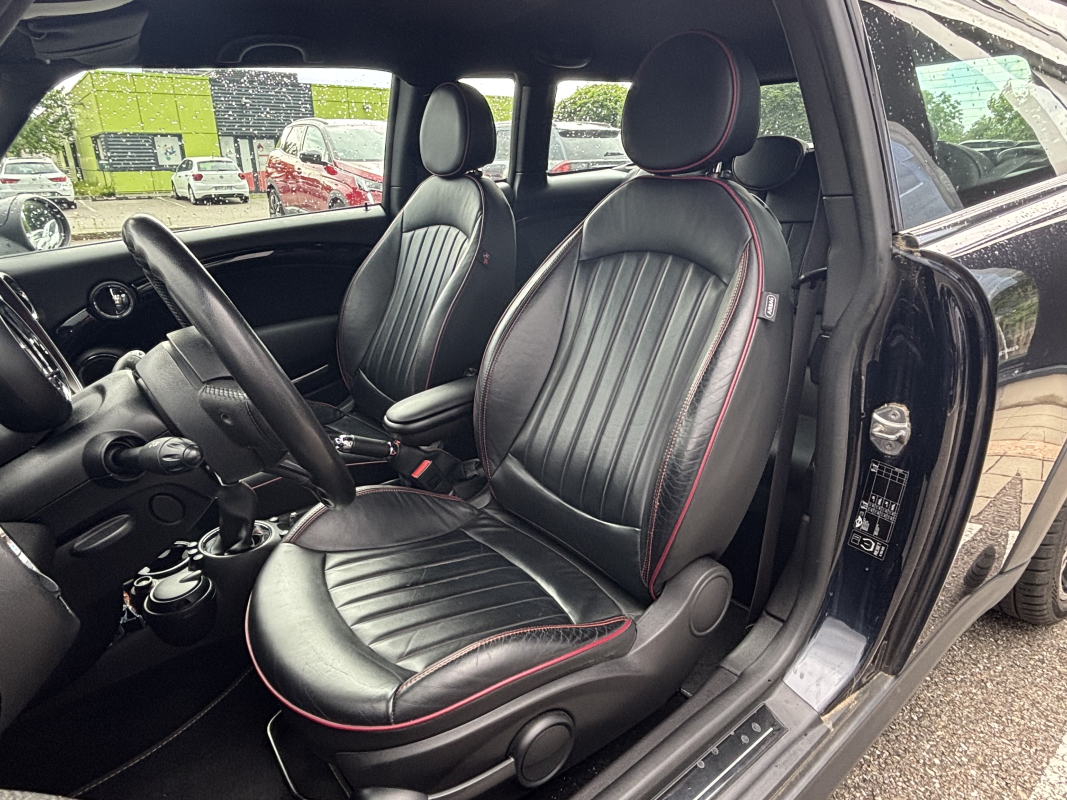 Mini Clubman — 10