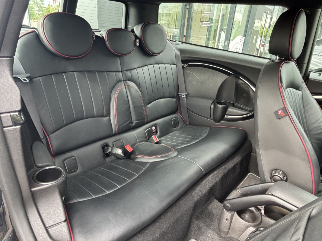 Mini Clubman — 13