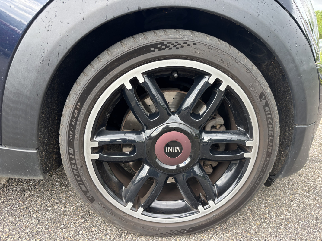 Mini Clubman — 27
