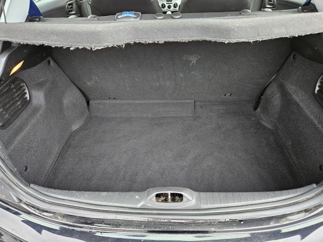Peugeot 208 — 17