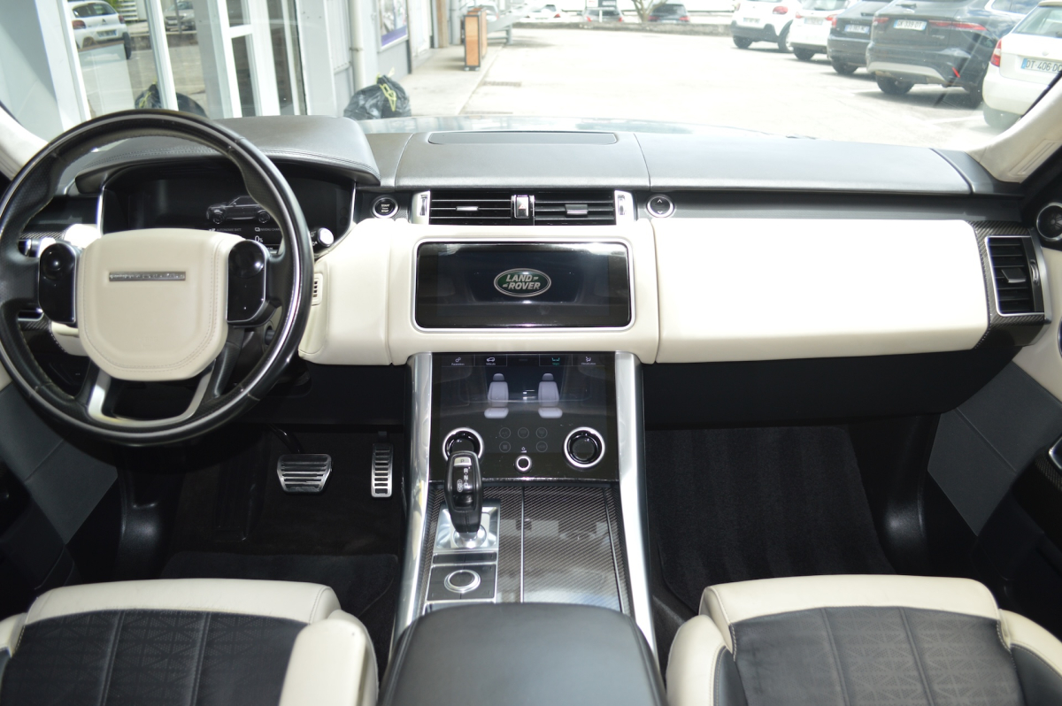 Land Rover Range Rover Sport — 12