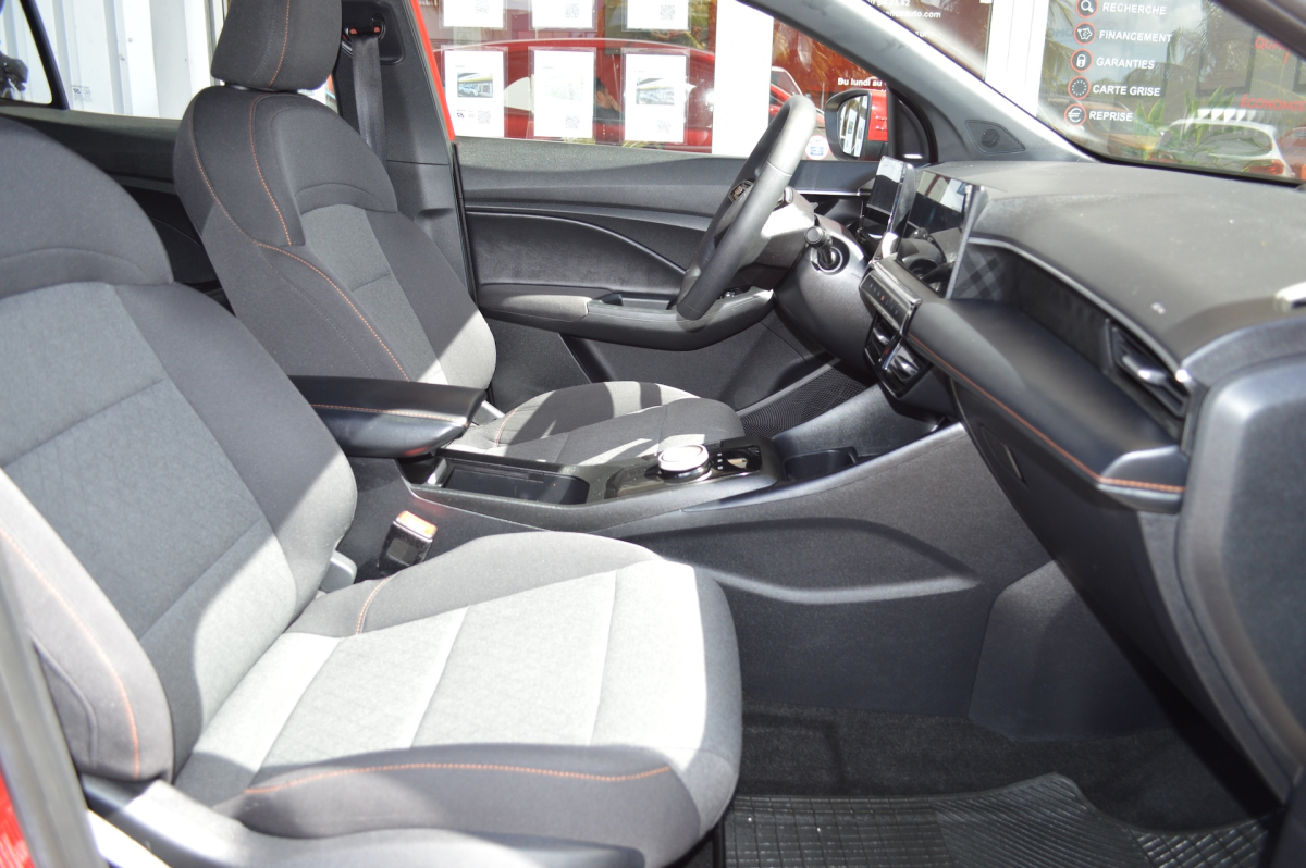 MG/MG Motor MG3 — 10