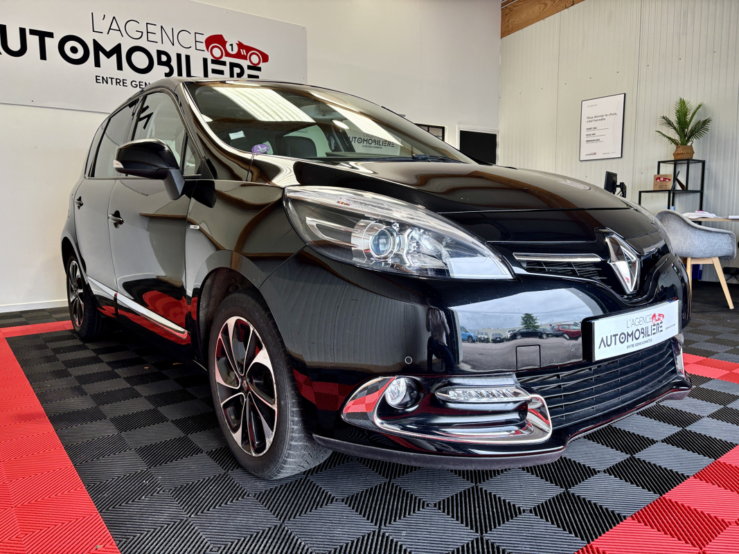 Renault Scenic — 3