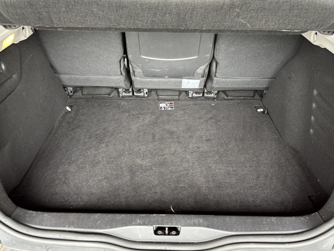 Renault Scenic — 16