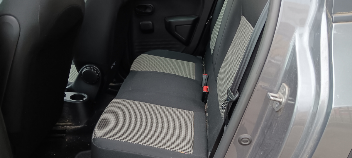 Renault Twingo — 11